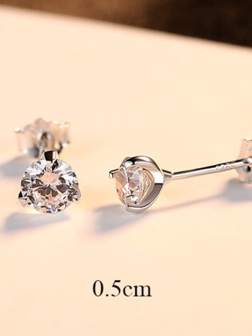 5mm 17D03 925 Sterling Silver Cubic Zirconia White Round Minimalist Stud Earring