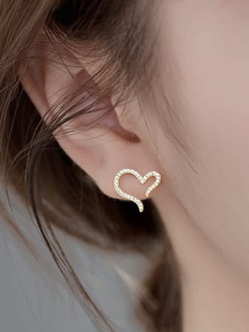 Rosh 925 Sterling Silver Cubic Zirconia Heart Dainty Stud Earring 1