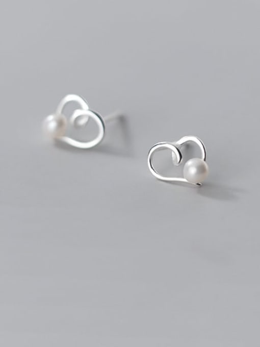 Rosh 925 Sterling Silver Imitation Pearl Heart Minimalist Stud Earring 1