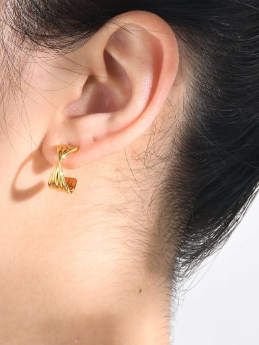 CONG Brass Geometric Minimalist Stud Earring 1