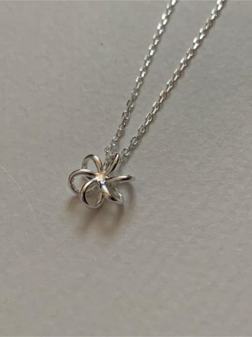 Boomer Cat 925 Sterling Silver Hollow  Flower Minimalist Necklace 2