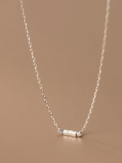 Rosh 925 Sterling Silver Square Minimalist Necklace 1
