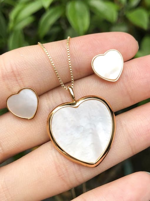 18K Gold Copper  Minimalist Heart  Shell Earring and Necklace Set