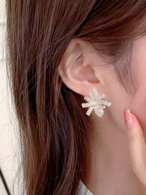 Luxu Brass Cubic Zirconia Flower Luxury Stud Earring 1
