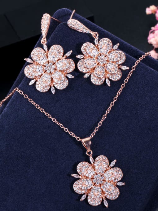 rose gold Brass Cubic Zirconia Dainty Flower  Earring and Necklace Set