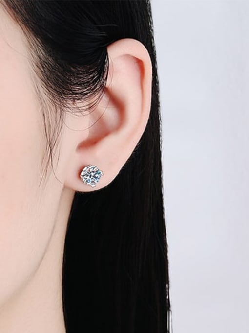 MOISS 925 Sterling Silver Moissanite Geometric Classic Stud Earring 1