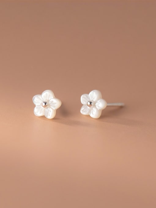 Rosh 925 Sterling Silver Shell Flower Minimalist Stud Earring