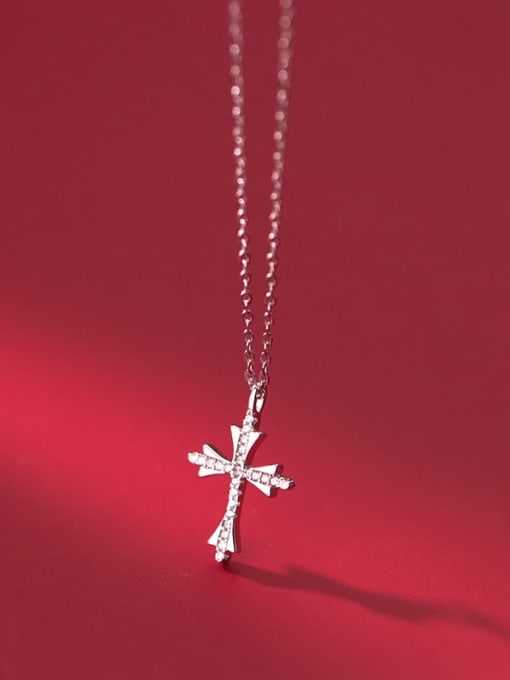 Rosh 925 Sterling Silver Cubic Zirconia Cross Minimalist Regligious Necklace 1