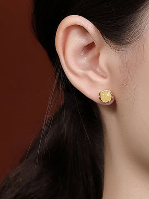 DEER 925 Sterling Silver Amber Square Minimalist Stud Earring 1