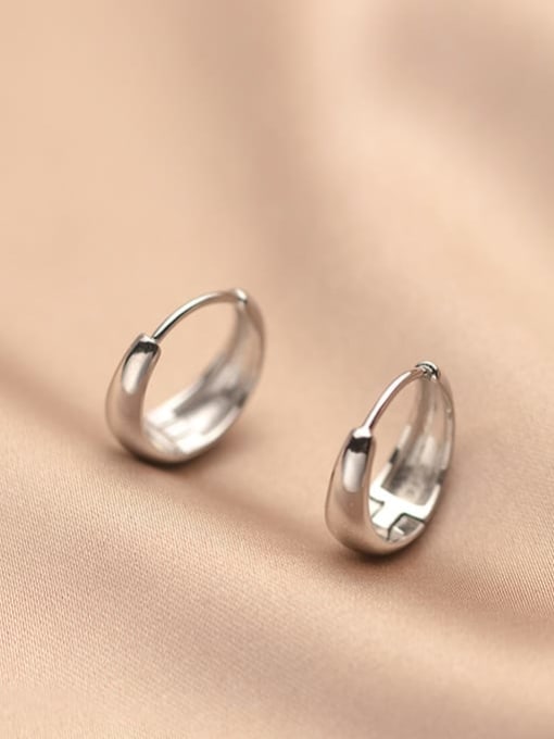 Rosh 925 Sterling Silver Geometric Minimalist Huggie Earring