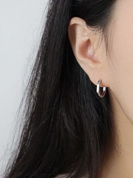 DAKA 925 Sterling Silver Geometric Minimalist Hoop Earring 2