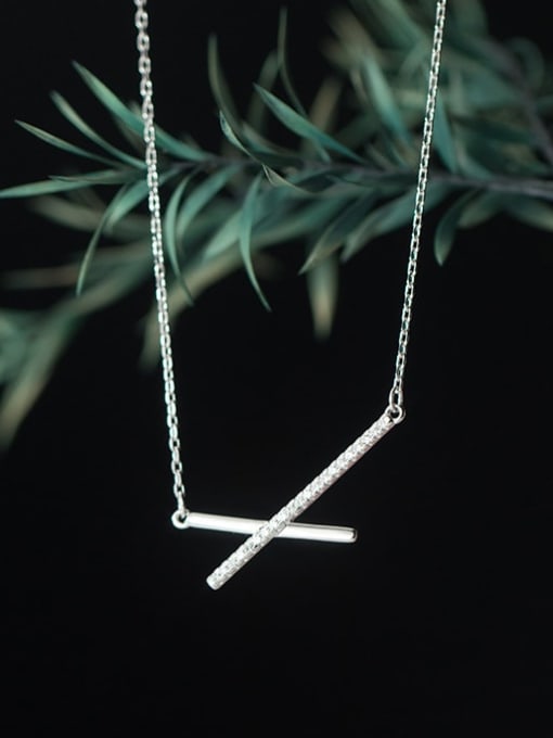 Rosh 925 Sterling Silver Cubic Zirconia Cross Minimalist Necklace