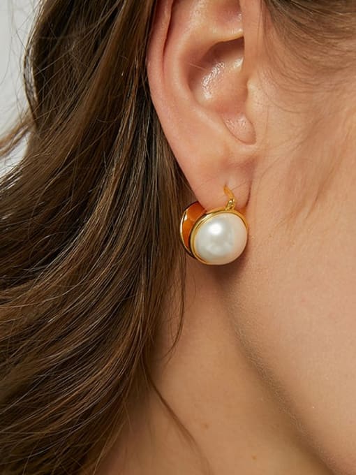 CHARME Brass Imitation Pearl Geometric Minimalist Clip Earring 1