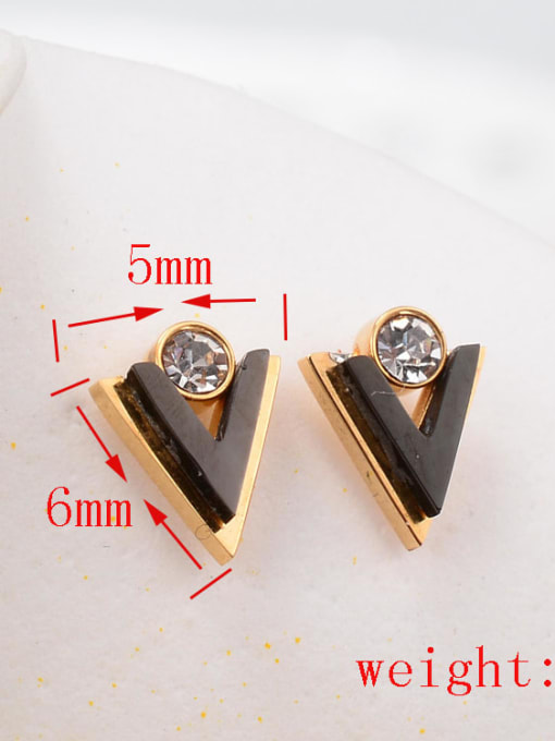 A TEEM Titanium Acrylic Triangle Minimalist Stud Earring 3