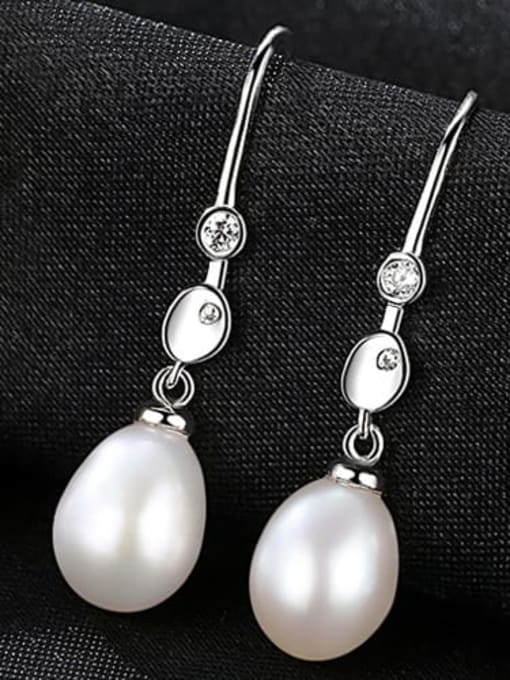 White 4a09 925 Sterling Silver Oval Freshwater Pearl   Minimalist Hook Earring