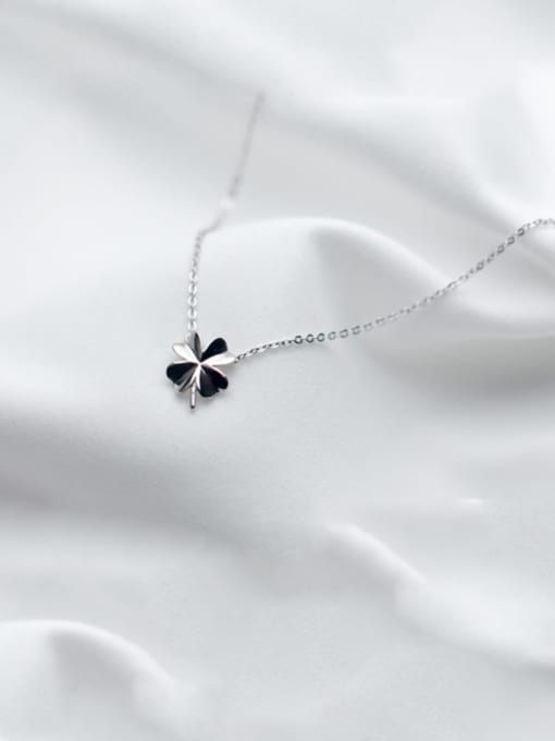sliver 925 Sterling Silver Smooth Flower Minimalist Necklace