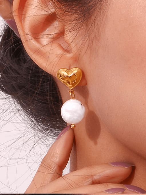 A TEEM Titanium Steel Imitation Pearl Heart Minimalist Drop Earring 1