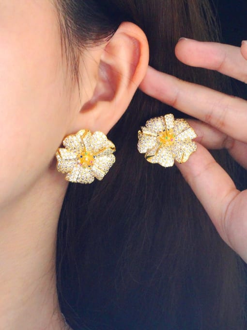 L.WIN Brass Cubic Zirconia Flower Luxury Stud Earring 1