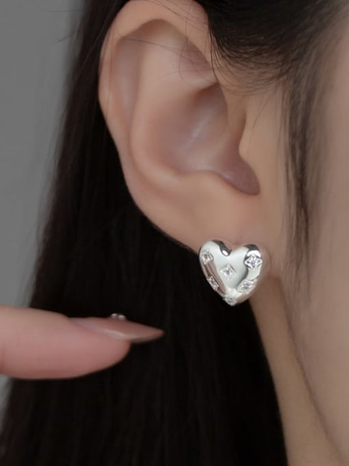 Rosh 925 Sterling Silver Rhinestone Heart Minimalist Stud Earring 1