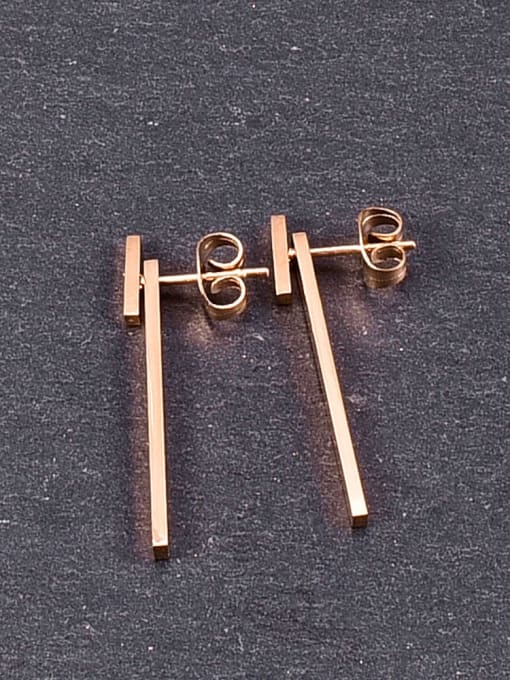 A TEEM Titanium smooth Geometric Minimalist Stud Earring 3