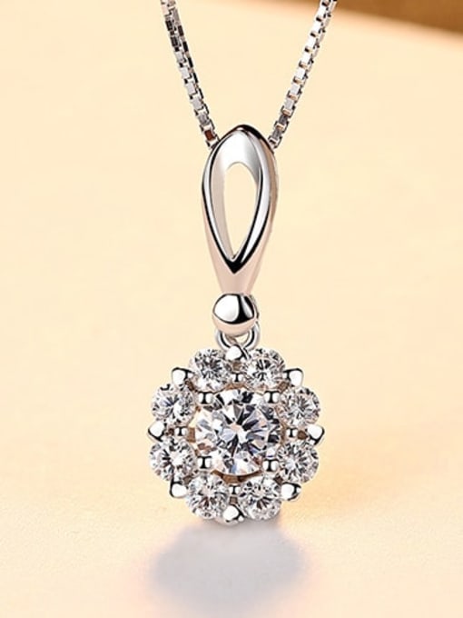 Platinum 15D10 925 sterling silver simple flower Cubic Zirconia Pendant Necklace