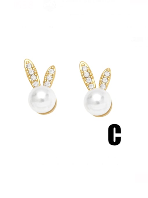 C Brass Imitation Pearl Crown Cute Stud Earring