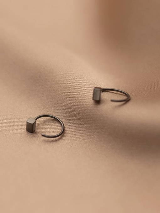Rosh 925 Sterling Silver Geometric Minimalist Hook Earring 2