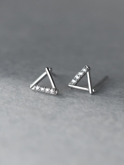 Rosh 925 Sterling Silver Cubic Zirconia Triangle Minimalist Stud Earring 2