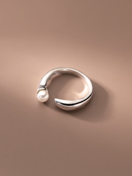 Rosh 925 Sterling Silver Imitation Pearl Round Minimalist Band Ring