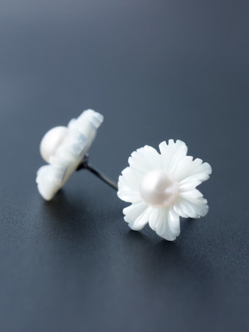Rosh 925 Sterling Silver Shell Flower Minimalist Stud Earring 2