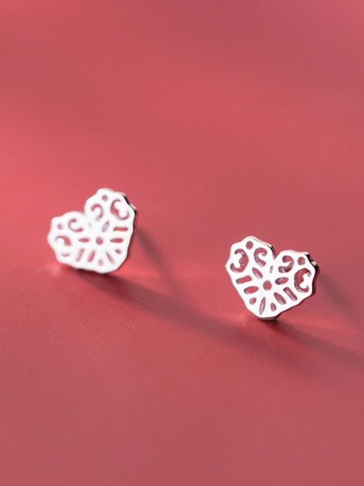 Rosh 925 Sterling Silver Heart Minimalist Stud Earring 0