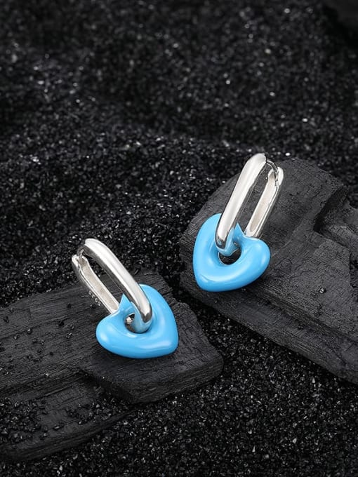 KDP1620 Blue 925 Sterling Silver Enamel Heart Minimalist Huggie Earring