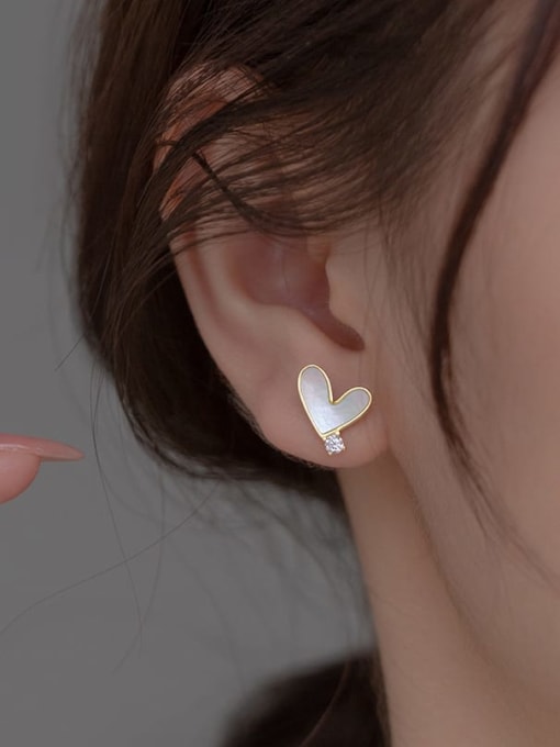 Rosh 925 Sterling Silver Shell Heart Minimalist Stud Earring 1