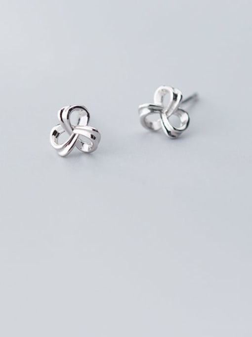 Rosh 925 Sterling Silver Hollow Flower Minimalist Stud Earring 1