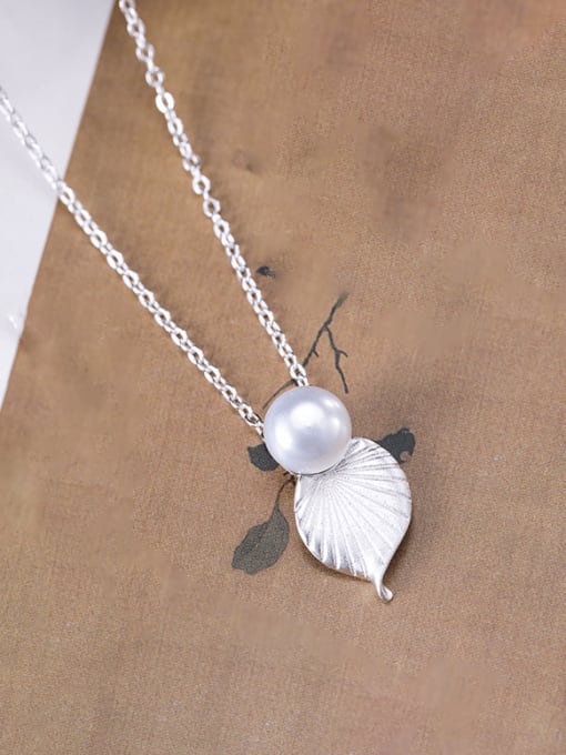Leaf pearl necklace 925 Sterling Silver Freshwater Pearl Irregular Minimalist Necklace