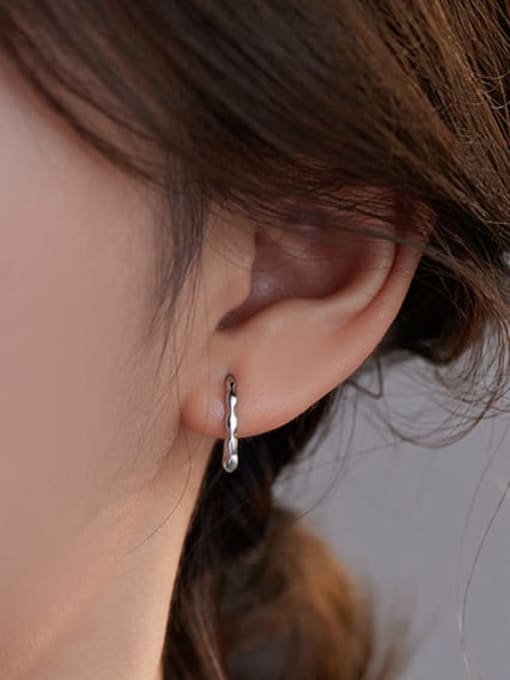 BeiFei Minimalism Silver 925 Sterling Silver Geometric Minimalist Hook Earring 1