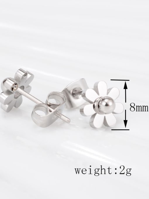 A TEEM Titanium Flower Minimalist Stud Earring 3