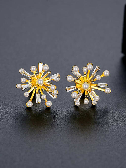 E21061516 Brass Imitation Pearl Flower Minimalist Stud Earring