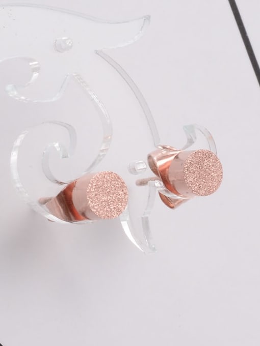 A TEEM Titanium Round Minimalist Stud Earring 2