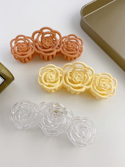 Chimera Alloy Resin Trend Hollow Flower  Jaw Hair Claw 1
