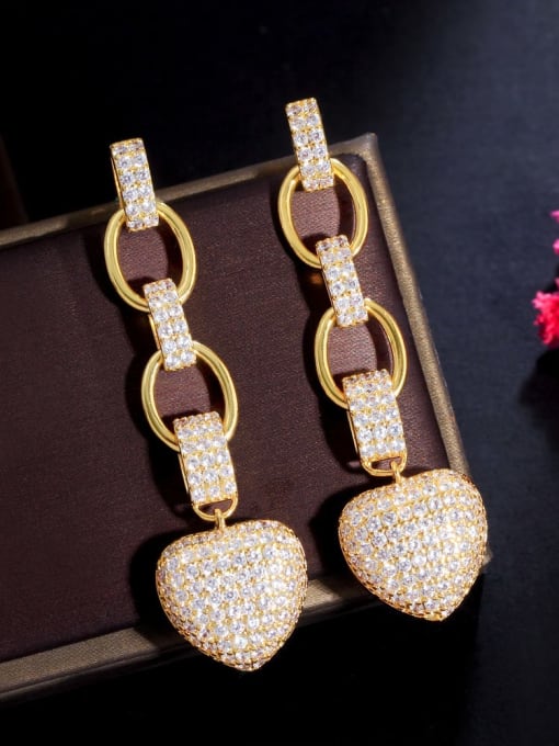 gold Brass Cubic Zirconia Heart Luxury Cluster Earring