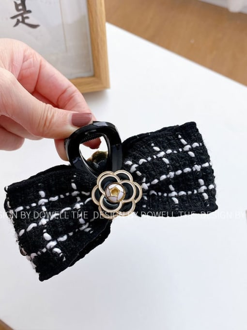 Black check Alloy Minimalist Bowknot Resin Jaw Hair Claw