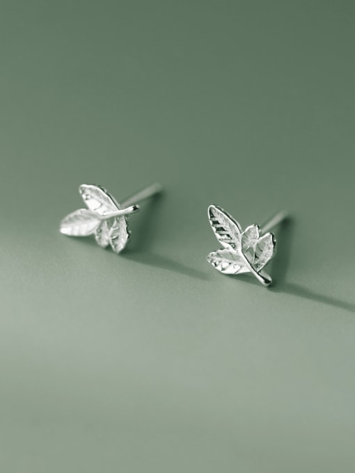 Rosh 925 Sterling Silver Cubic Zirconia Leaf Minimalist Stud Earring 2