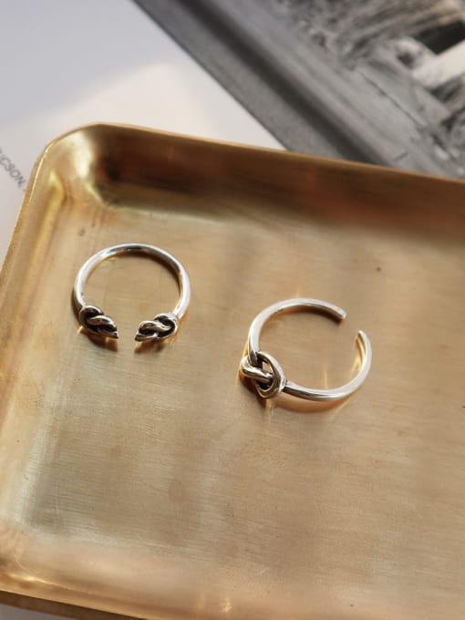 Boomer Cat 925 Sterling Silver  Vintage Single Knot Free Size Midi Ring