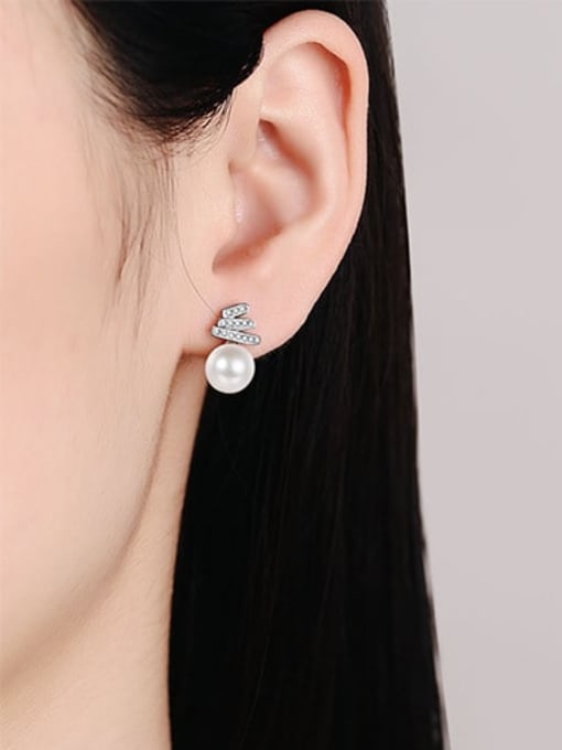 MOISS 925 Sterling Silver Moissanite Geometric Dainty Stud Earring 1