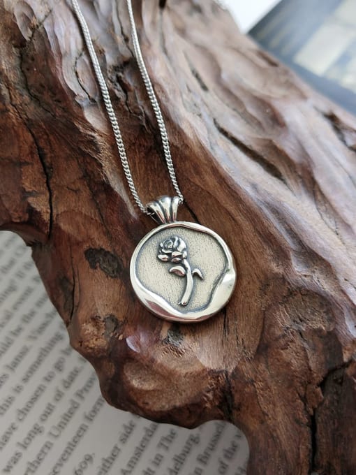 Boomer Cat 925 Sterling Silver Round Brand Rose Necklace