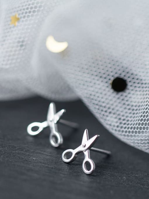 Rosh 925 Sterling Silver Irregular Dainty  small scissors Stud Earring 2