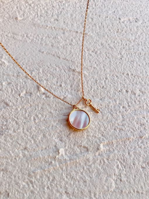 LI MUMU Copper Shell White Round  Necklace