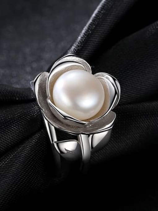 White Pearl 10C06 925 Sterling Silver  Fashion flower shape sticky freshwater pearl ring