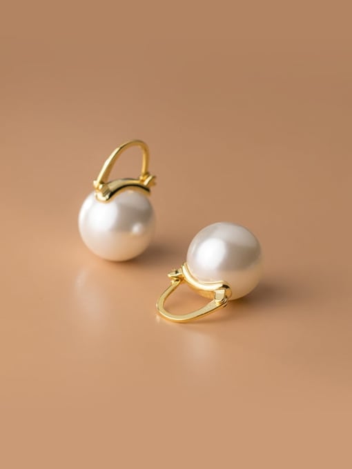 white pearl +gold 925 Sterling Silver Imitation Pearl Geometric Minimalist Huggie Earring